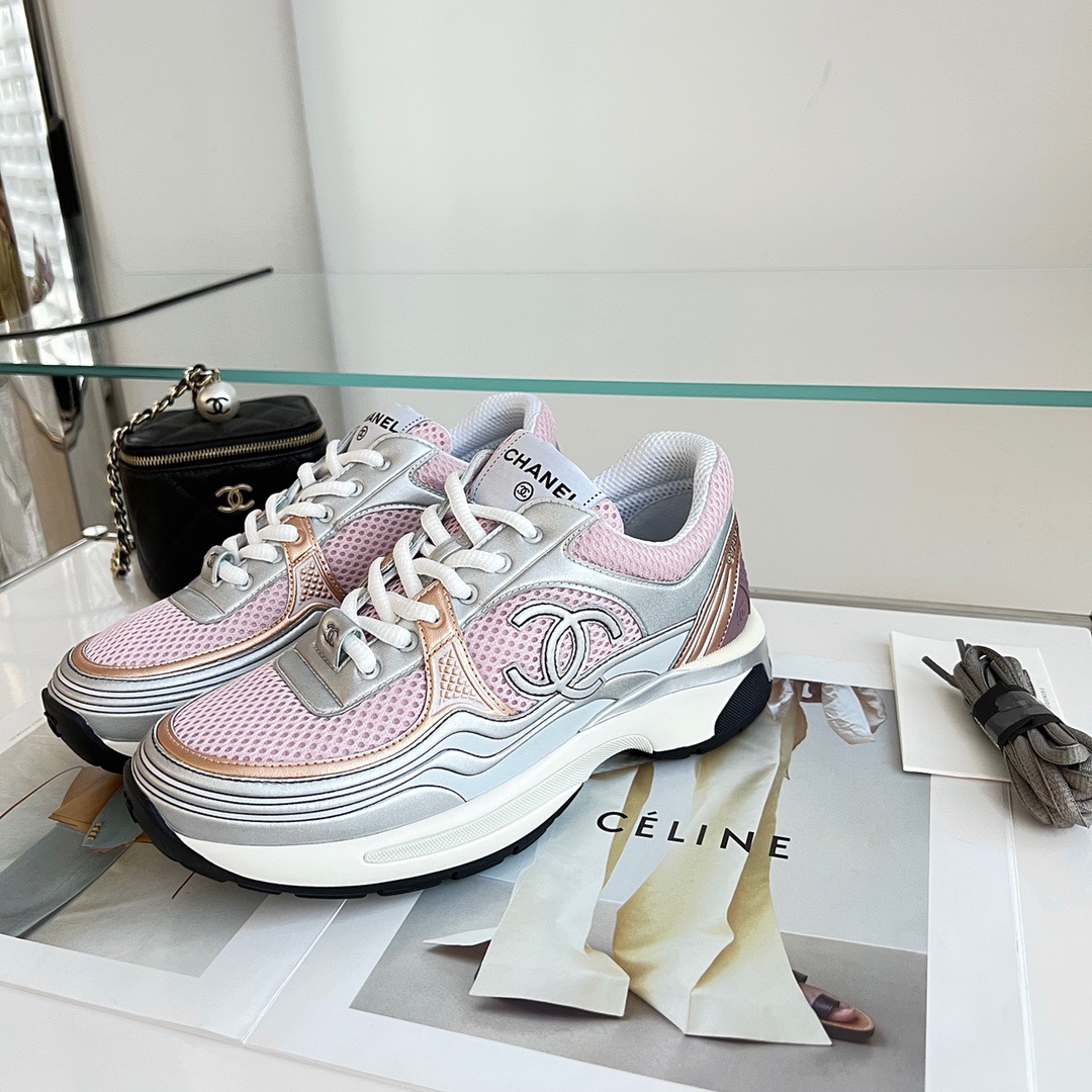 GIÀY CHANEL CC LOGO SNEAKER SHOES