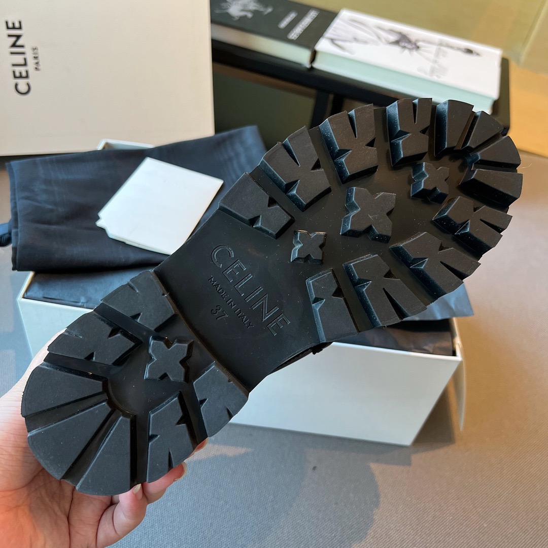 GIÀY CELINE Black Leather loafer