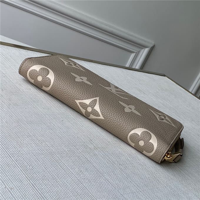 Ví LOUIS VUITTON zippy wallet