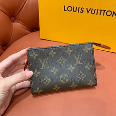 TÚI LOUIS VUITTON MONOGRAM POUCH