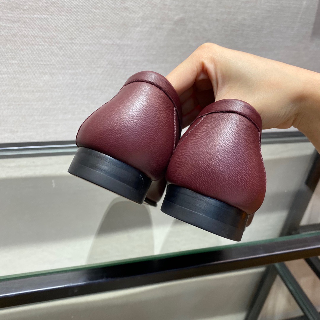 GIÀY HERMES KELLY LEATHER BURGUNDY LOAFER SHOES