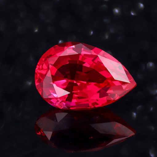 SYNTHENTIC GEMSTONE RED RUBY