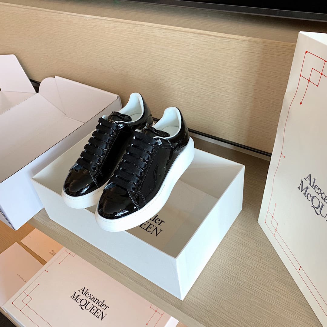 GIÀY ALEXANDER MCQUEEN SNEAKERS SHOES AAA UNISEX NAM VÀ NỮ DA BÊ HẢO HẠNG