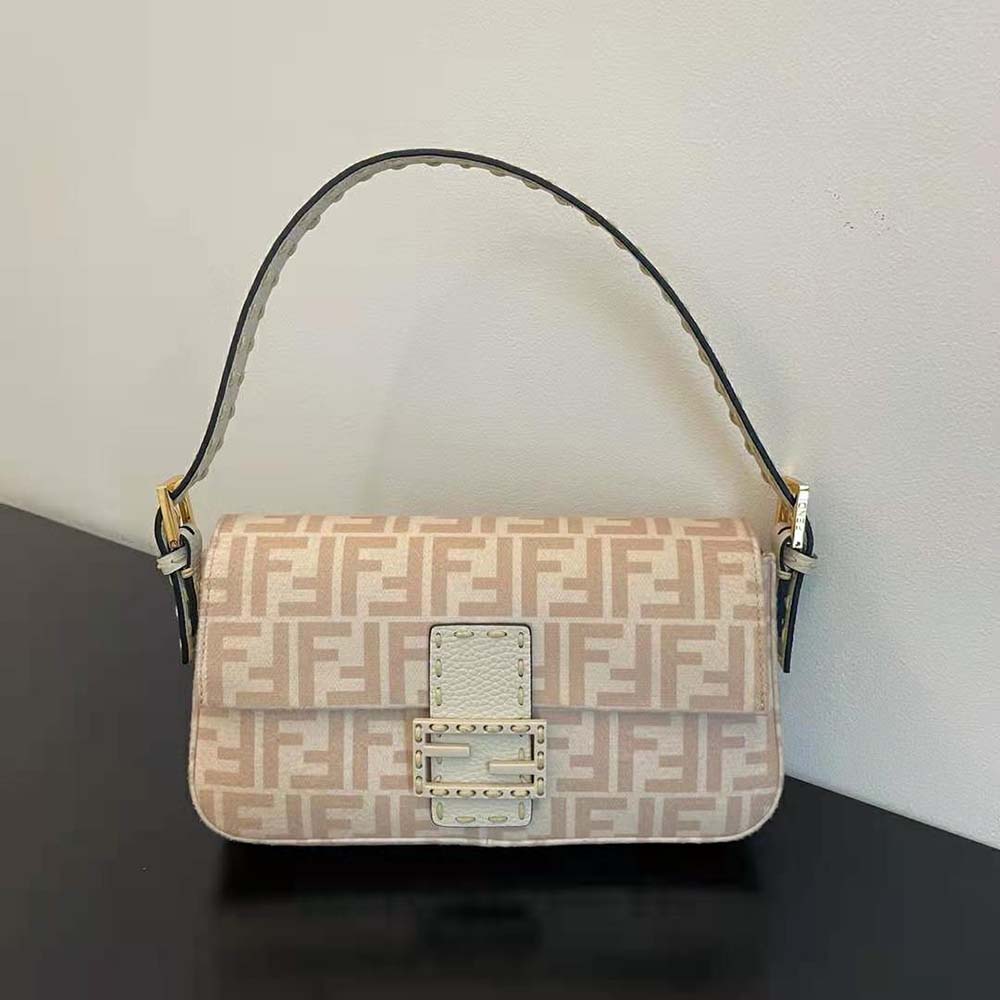 TÚI FENDI Medium Baguette 1997 Beige FF Wool Bag