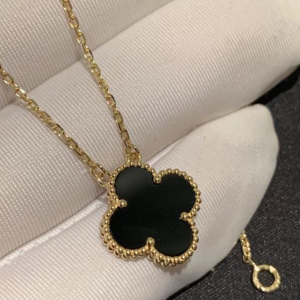Vòng cổ Van Cleef & Arpels Vintage Alhambra Onyx vàng vàng 18K