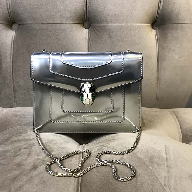 TÚI Bvlgari Serpenti Forever Medium Flap Cover Bag Metallic Calfskin-Silver