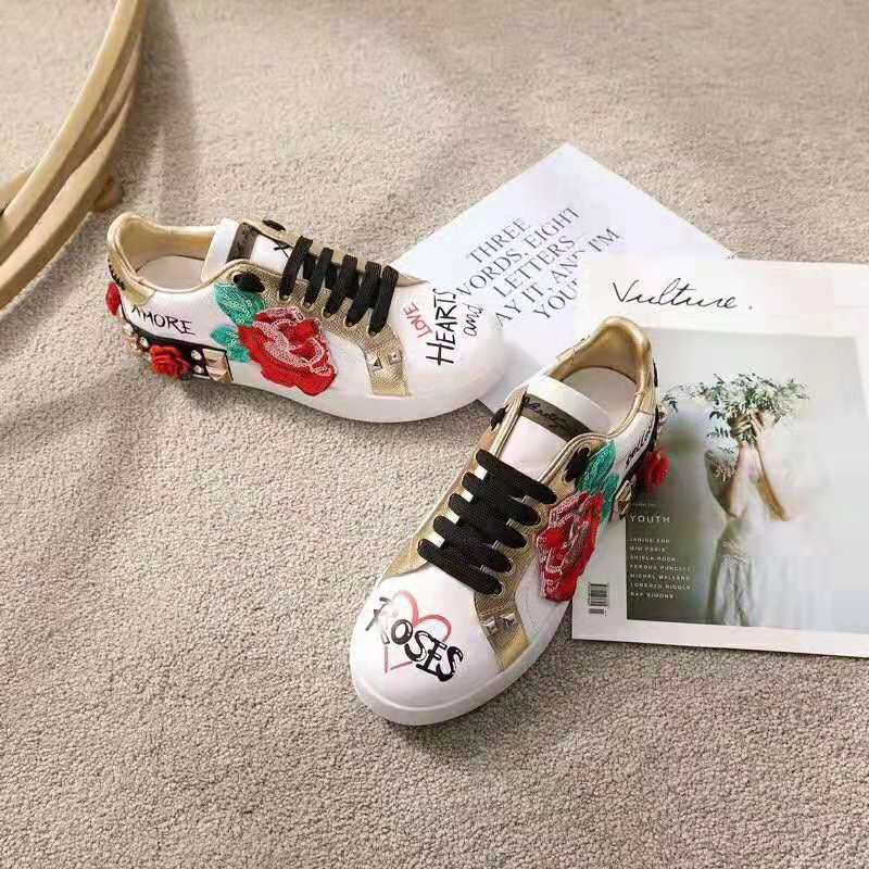 GIÀY Dolce Gabbana D&G Women Sneakers in Printed Nappa Calfskin with Applications-White GIÀY Dolce Gabbana D&G Women Sneakers in Printed Nappa Calfskin with Applications-White