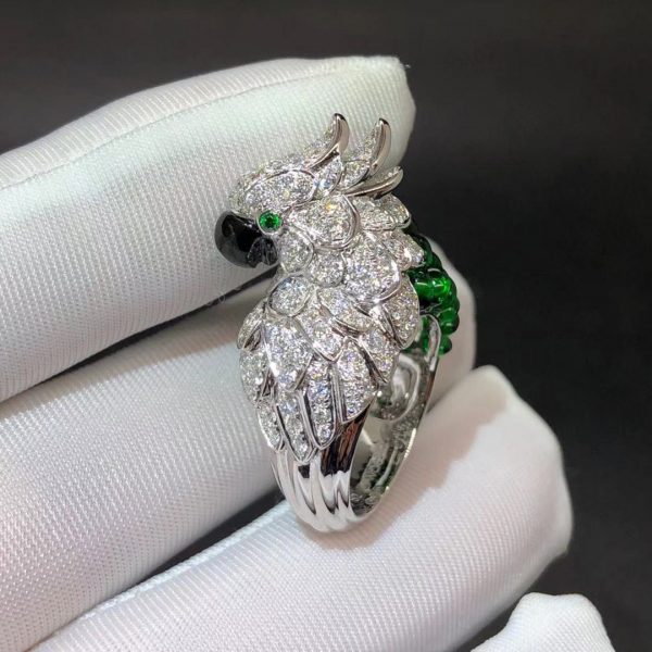 Nhẫn Cartier Les Oiseaux Libérés con vẹt ngọc trai kim cương vàng trắng 18K