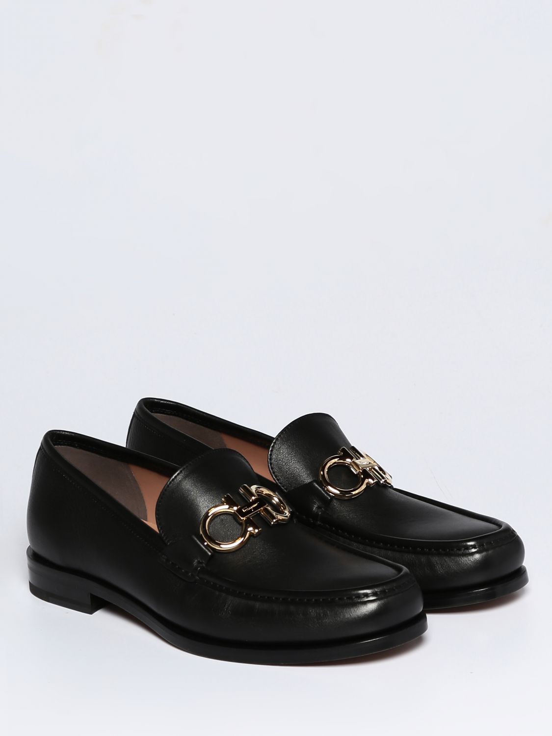 GIÀY SALVATORE FERRAGAMO Black Loafers