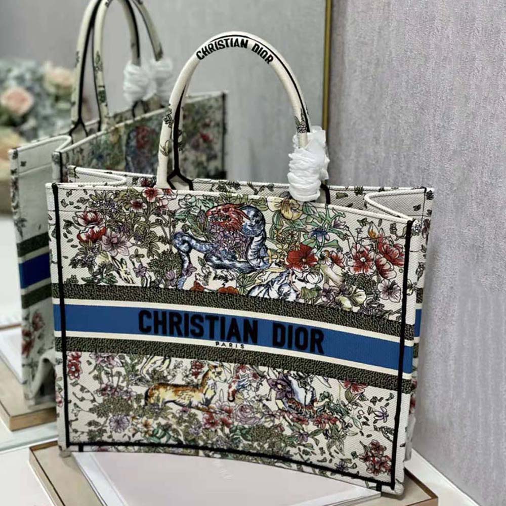 TÚI Dior Women Large Dior Book Tote Latte Multicolor D-Constellation Embroidery