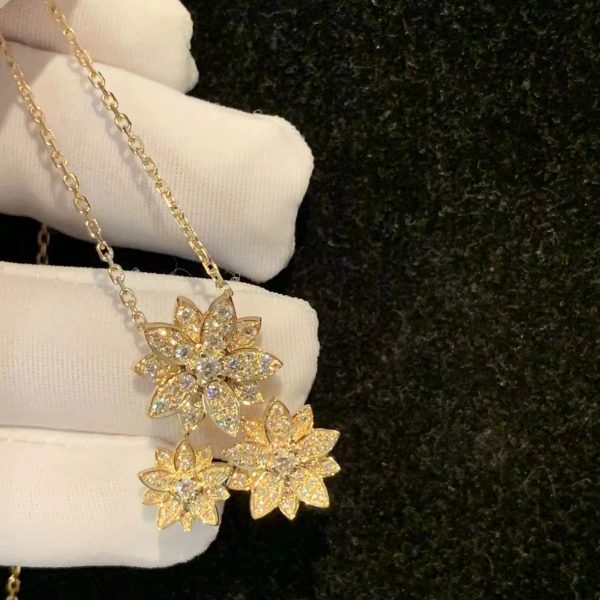 Bông tai Van Cleef & Arpels 3 yellow lotus vàng vàng 18K
