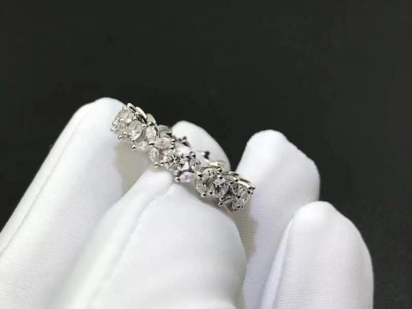 Nhẫn Tiffany & Co Victoria Victoria Platinum Diamond Vine Band Bạch Kim