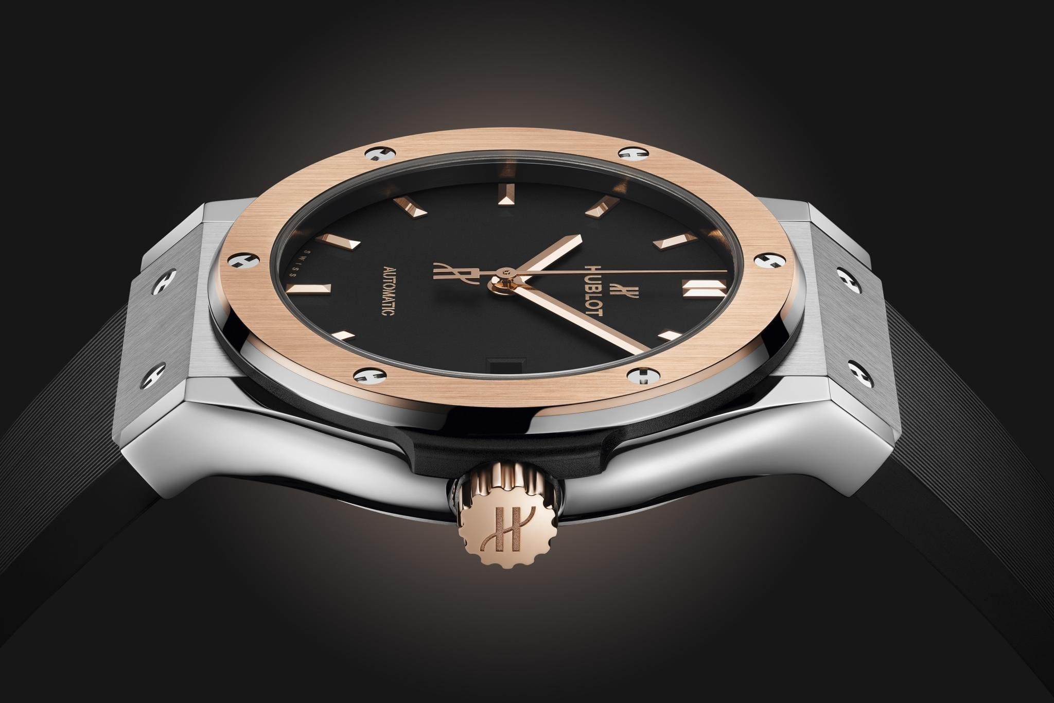 ĐỒNG HỒ HUBLOT CLASSIC FUSION TITANIUM KING GOLD 38MM