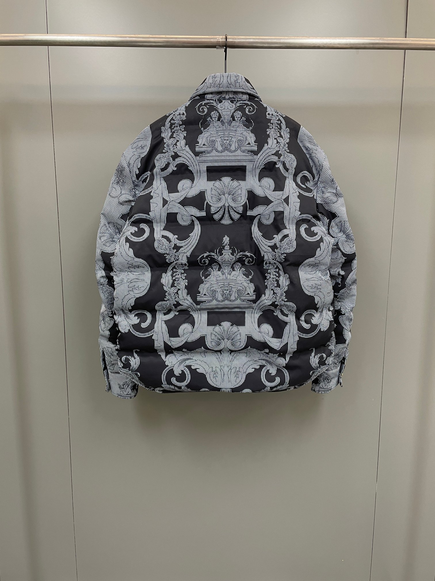 ÁO VERSACE FEATHER DOWN JACKET