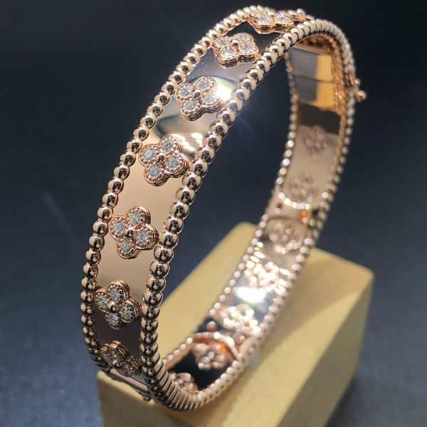 Vòng tay Van Cleef & Arpels Perlee Clovers Kim cương vàng hồng 18K