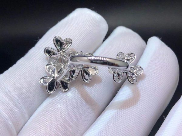 Nhẫn Van Cleef & Arpels Frivole Diamond vàng trắng 18K