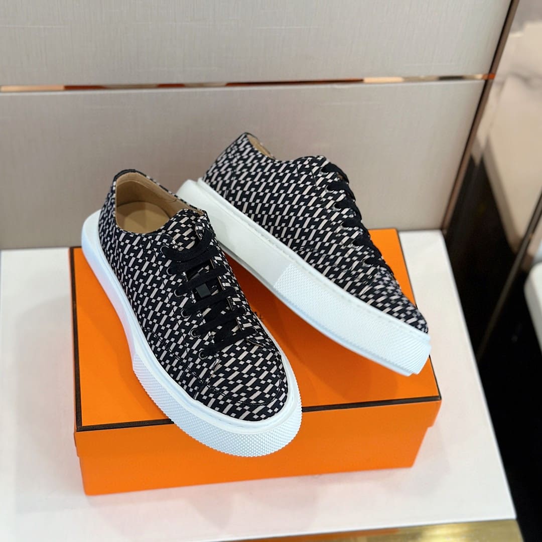 GIÀY HERMES SNEAKER LOW SPORTS CALFSKIN BLACK