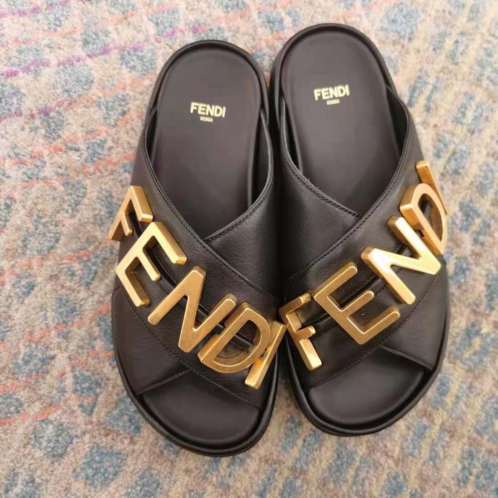 DÉP Fendi Fendigraphy Black Leather Slides