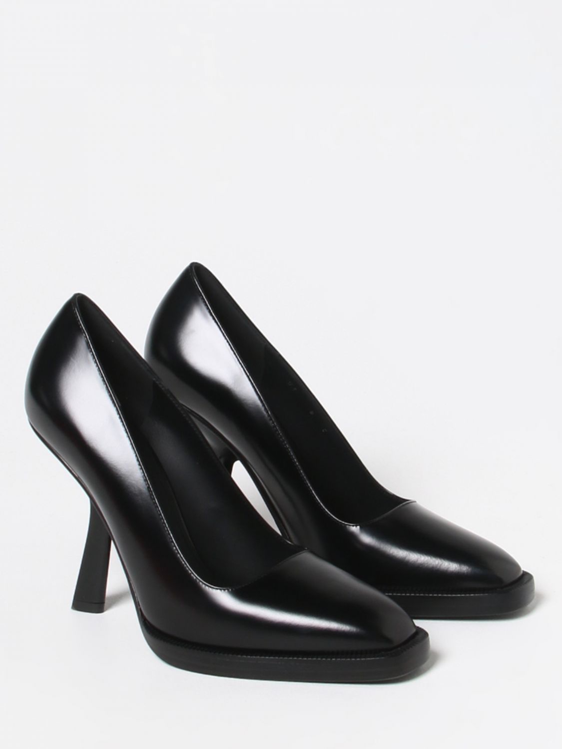 GIÀY SALVATORE FERRAGAMO Black high heel shoes