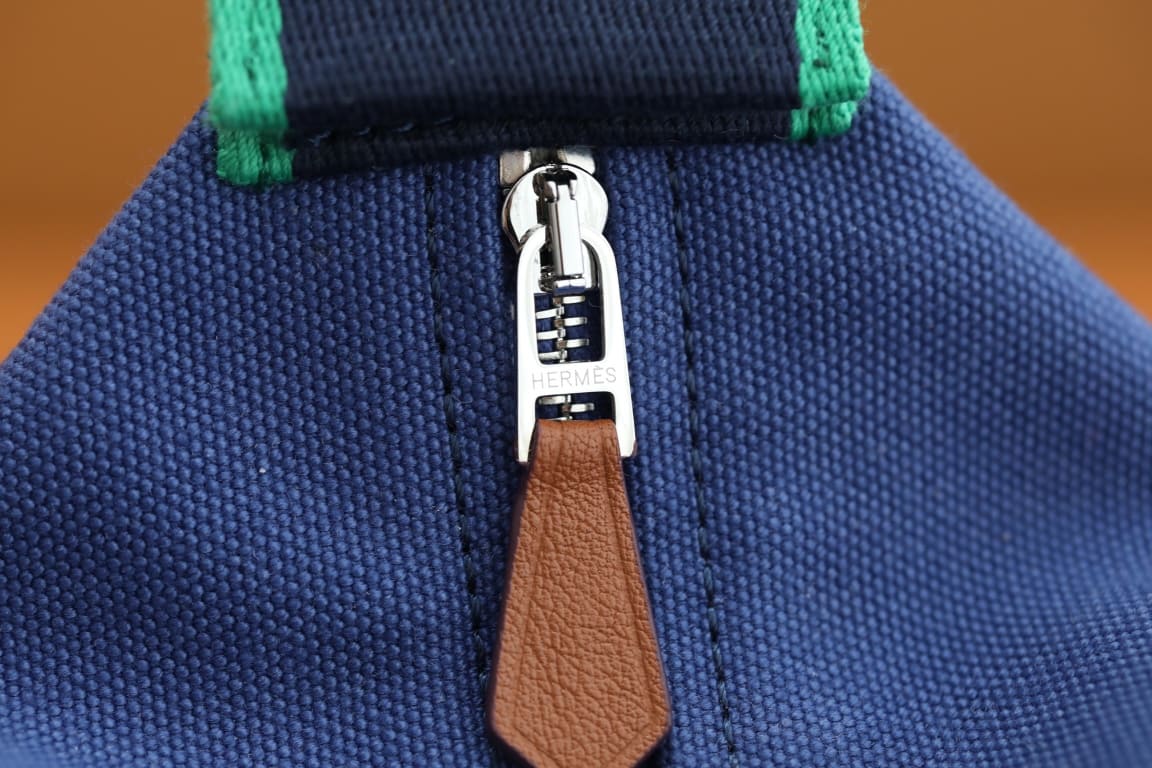 TÚI HERMES TROUSSE DE TOILETTE BRIDE A BRAC PM H MÀU XANH LÁ CÂY
