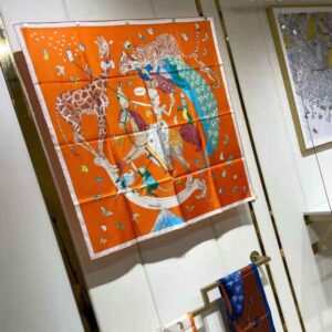 KHĂN Hermes Women Hermes Story Scarf 90 in Silk Twill with Hand-Rolled Edges-Orange