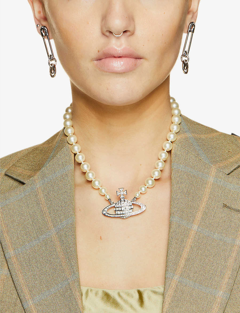DÂY VIVIENNE WESTWOOD JEWELLERY Bas Relief silver-tone brass, pearl and Swarovski crystal necklace