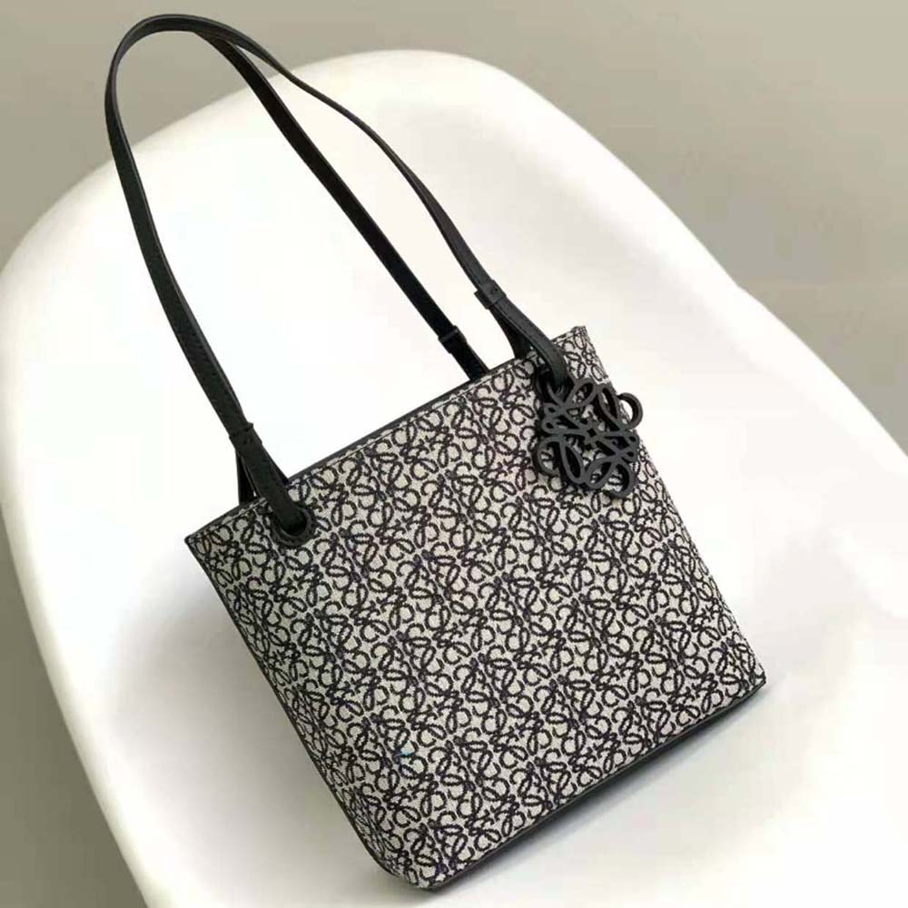 TÚI Loewe Square Tote Bag in Anagram Jacquard and Calfskin-Black