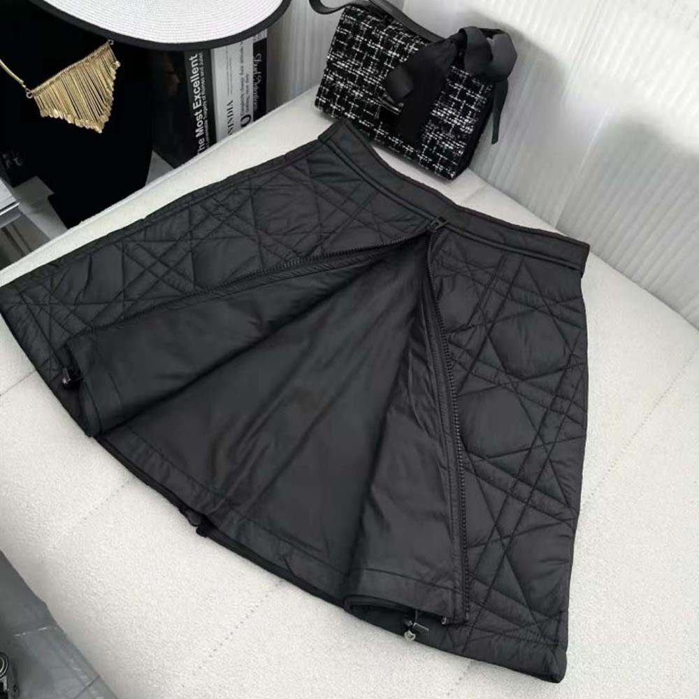 Chân váy Dior Macrocannage Flared Miniskirt Black Quilted Technical Taffeta