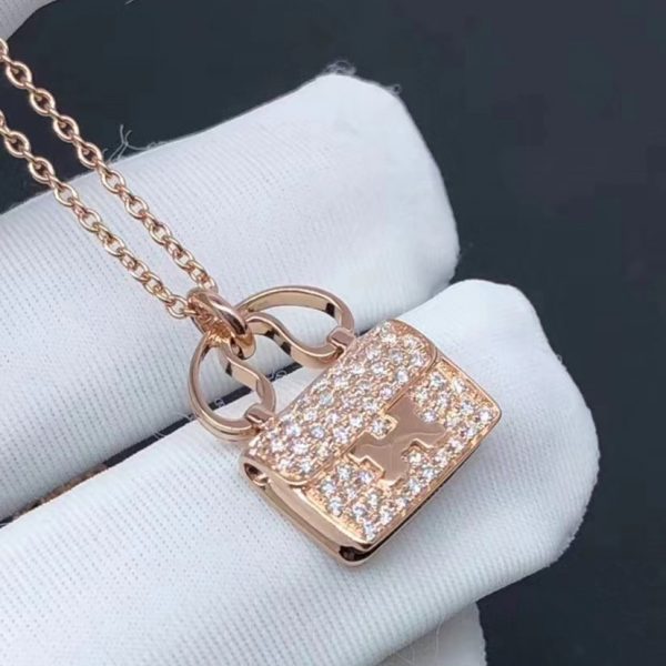 Vòng cổ Hermes Constance Amulette vàng hồng 18K