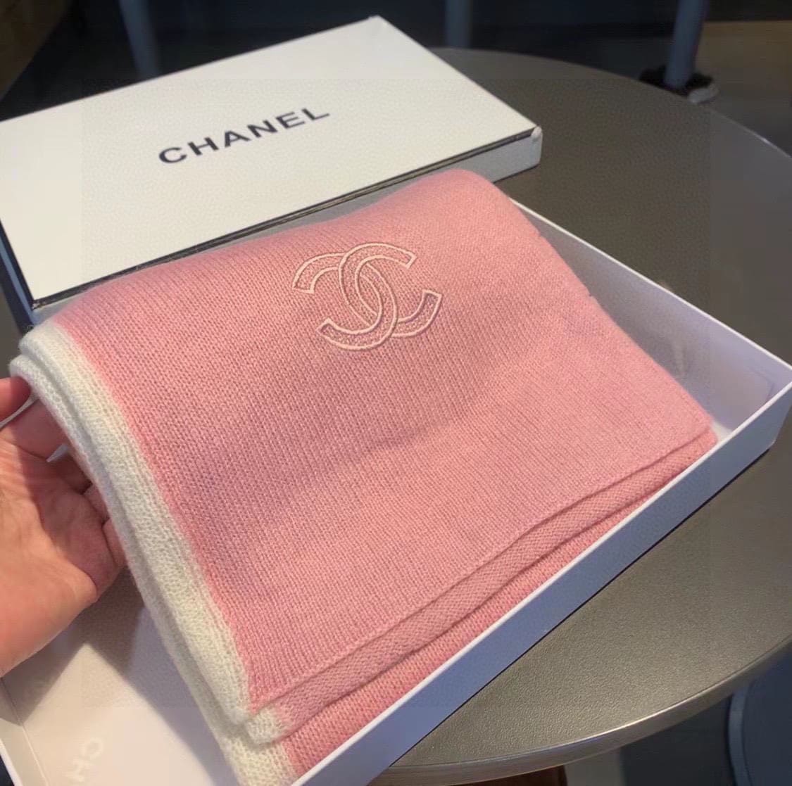 KHĂN CHANEL ORIGINAL CASHMERE scarf