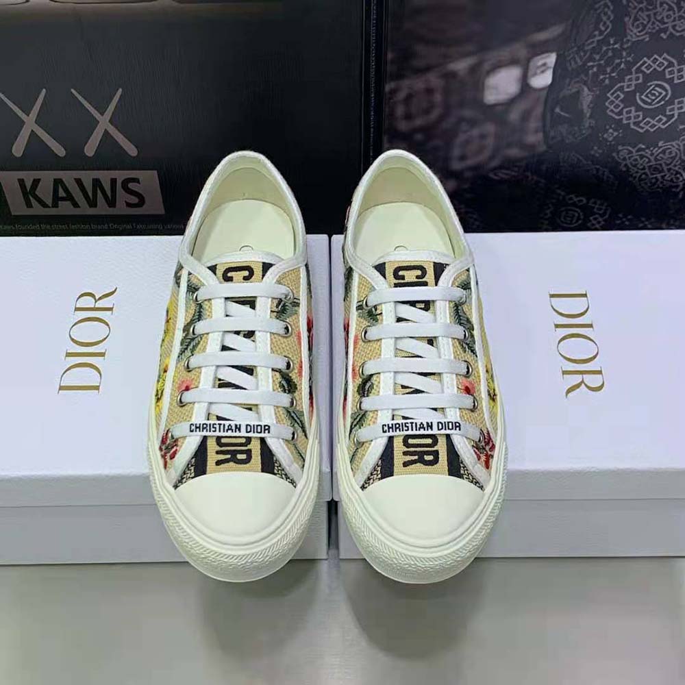 GIÀY Dior Women Walk’N’Dior Sneaker Beige Multicolor Raffia Embroidered with Dior Petites Fleurs Motif