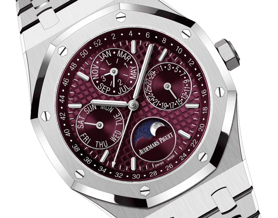 Đồng hồ Audemars Piguet Royal Oak Perpetual Calendar mặt số màu đỏ