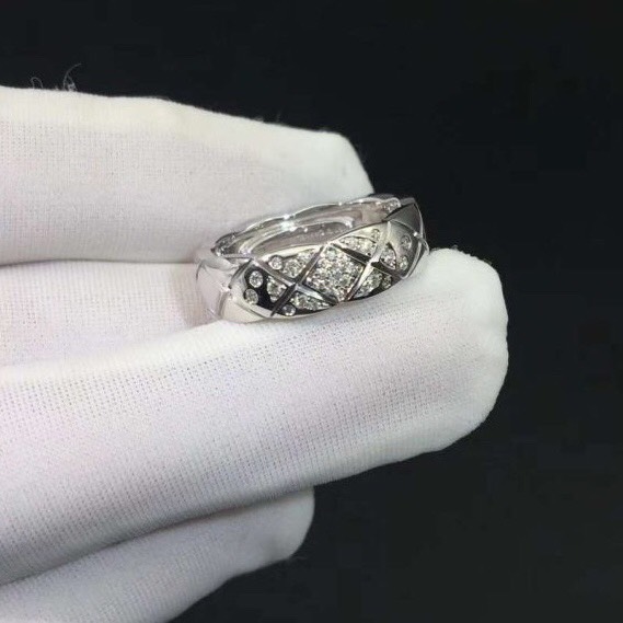 NHẪN COCO CHANEL CRUSH RING DIAMOND WHITE GOLD 18K