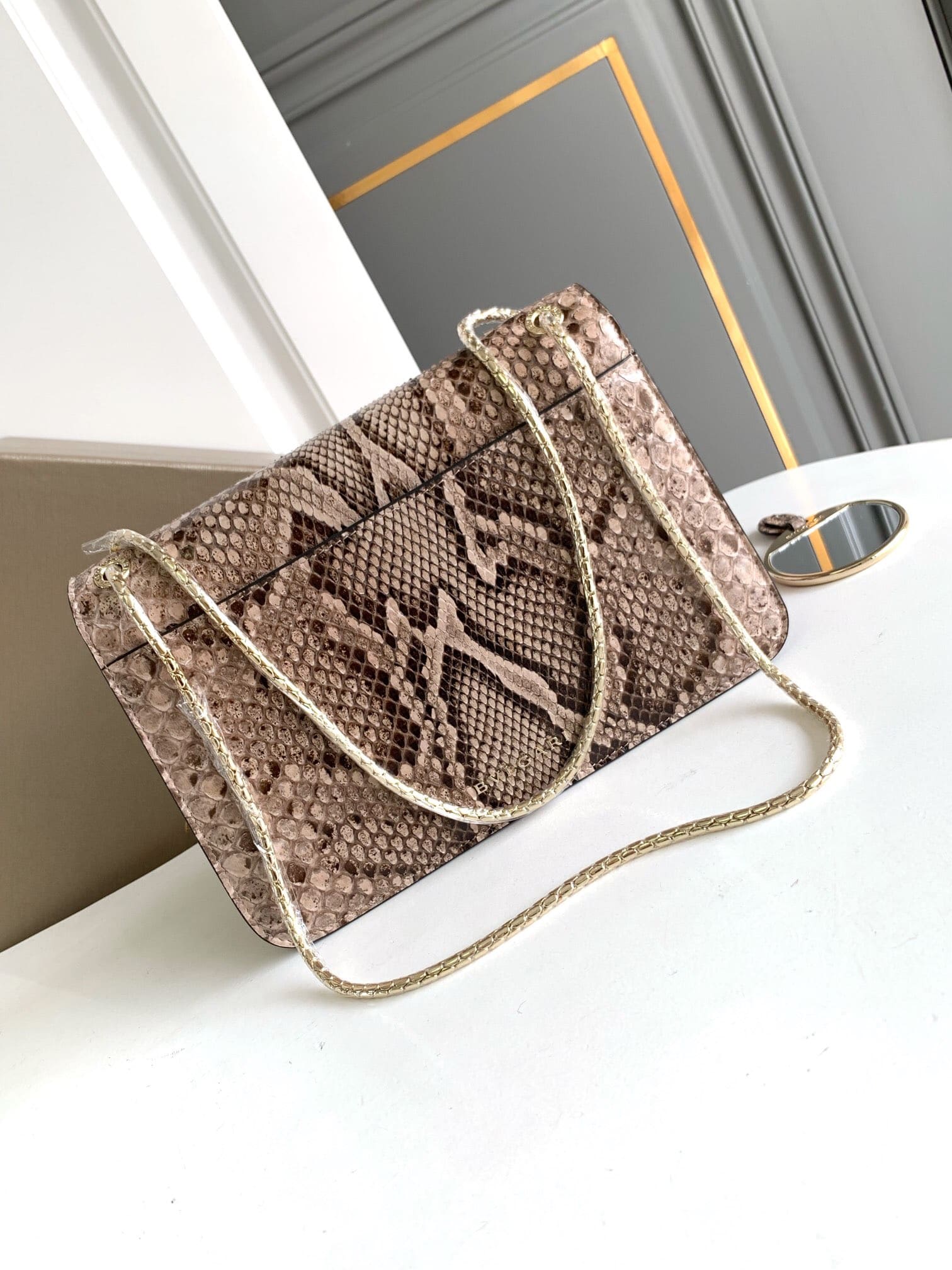 TÚI BVLGARI SERPENTI PYTHON SKIN DA TRĂN