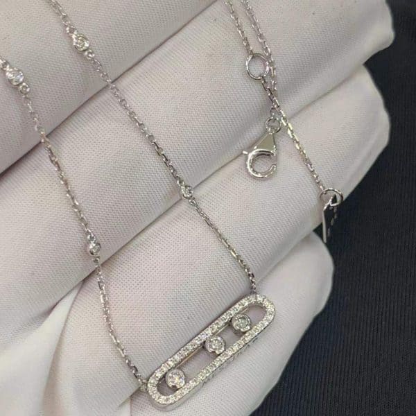 Vòng cổ Messika Baby Move Diamond Pavé vàng trắng 18K