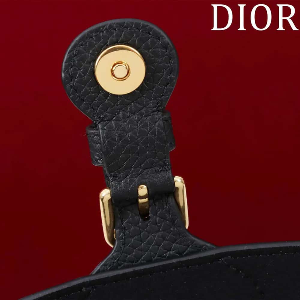 TÚI Dior Women Bobby East-West da bê vân đen cỡ trung