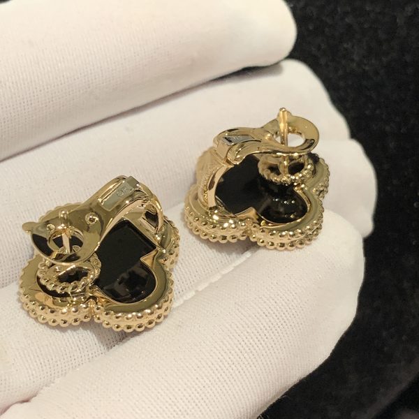 Bông tai Van Cleef & Arpels Magic Alhambra Black Onyx vàng vàng 18K