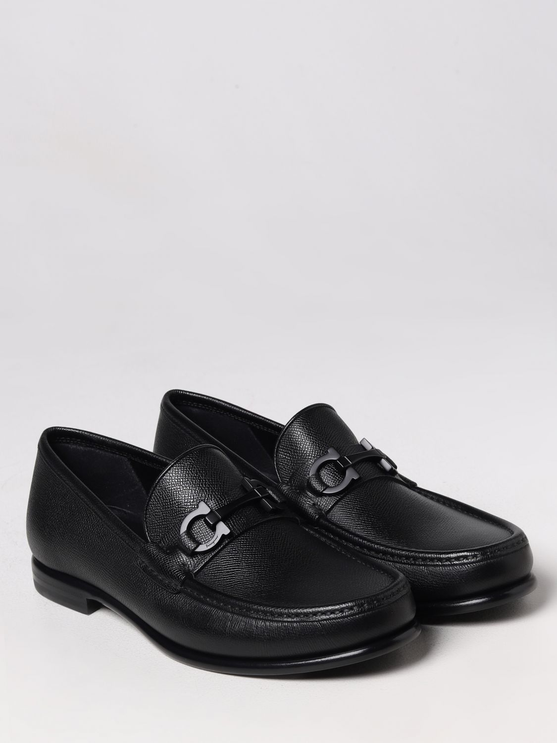 GIÀY SALVATORE FERRAGAMO Black Buckle loafer