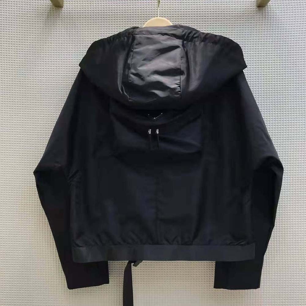 ÁO Prada Women Re-Nylon Gabardine Hooded Blouson Jacket-Black