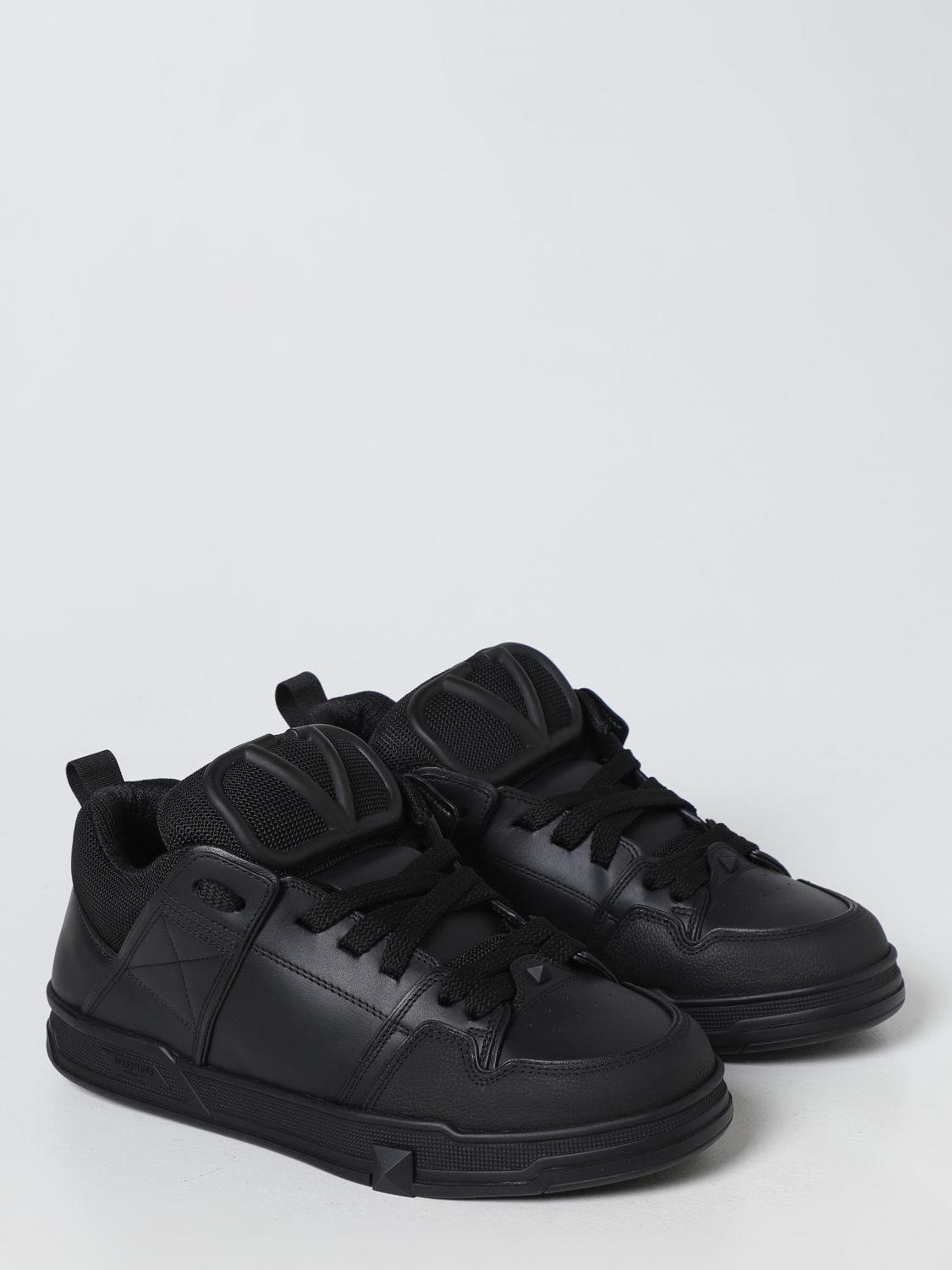 GIÀY VALENTINO GARAVANI Black Sneakers