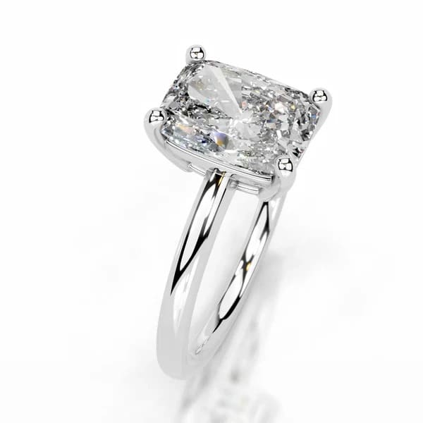 Nhẫn kim cương nhân tạo hình đệm thuôn dài vàng trắng 18K