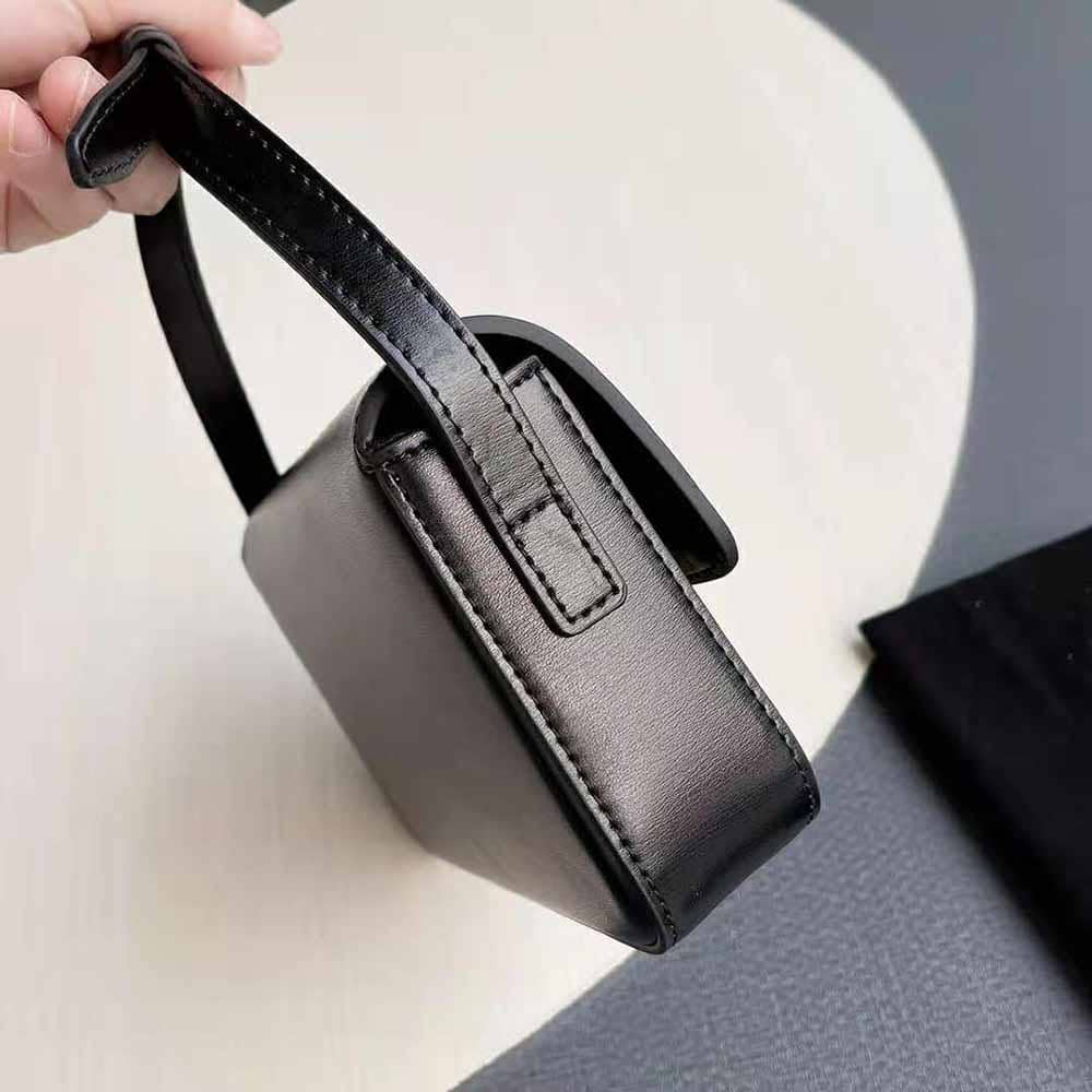 TÚI Celine Women Triomphe Shoulder Bag in Shiny Calfskin-Black