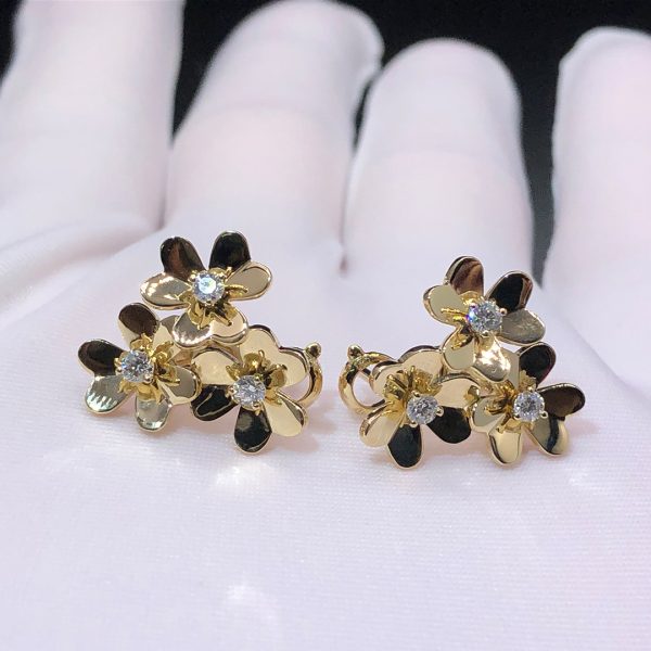 Bông tai Van Cleef & Arpels Mini Frivole kim cương vàng hồng 18K