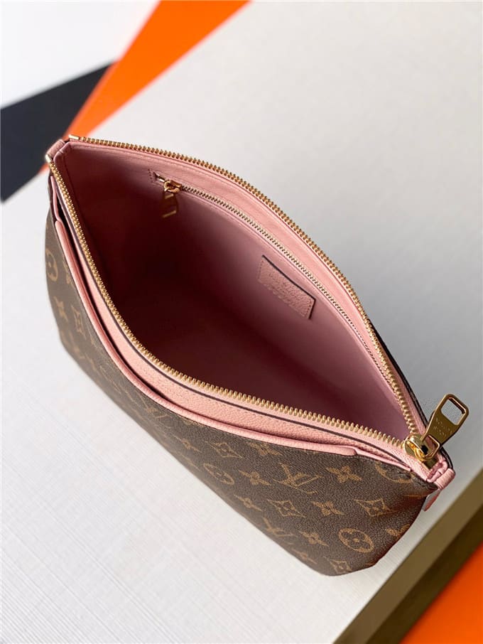 Túi LOUIS VUITTON Pouch handbag