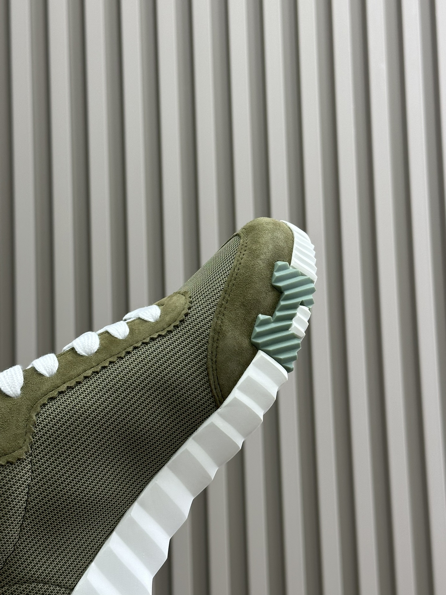 GIÀY HERMES BOUNCING SNEAKER LOW SPORTS OLIVE