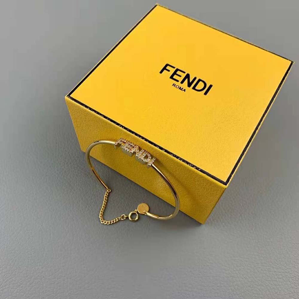 VÒNG TAY Fendi Women Signature Bracelet Gold-Colored Bracelet