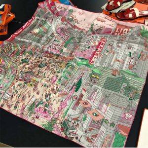 KHĂN Hermes Women Le Grand Prix Du Faubourg Scarf 90-White