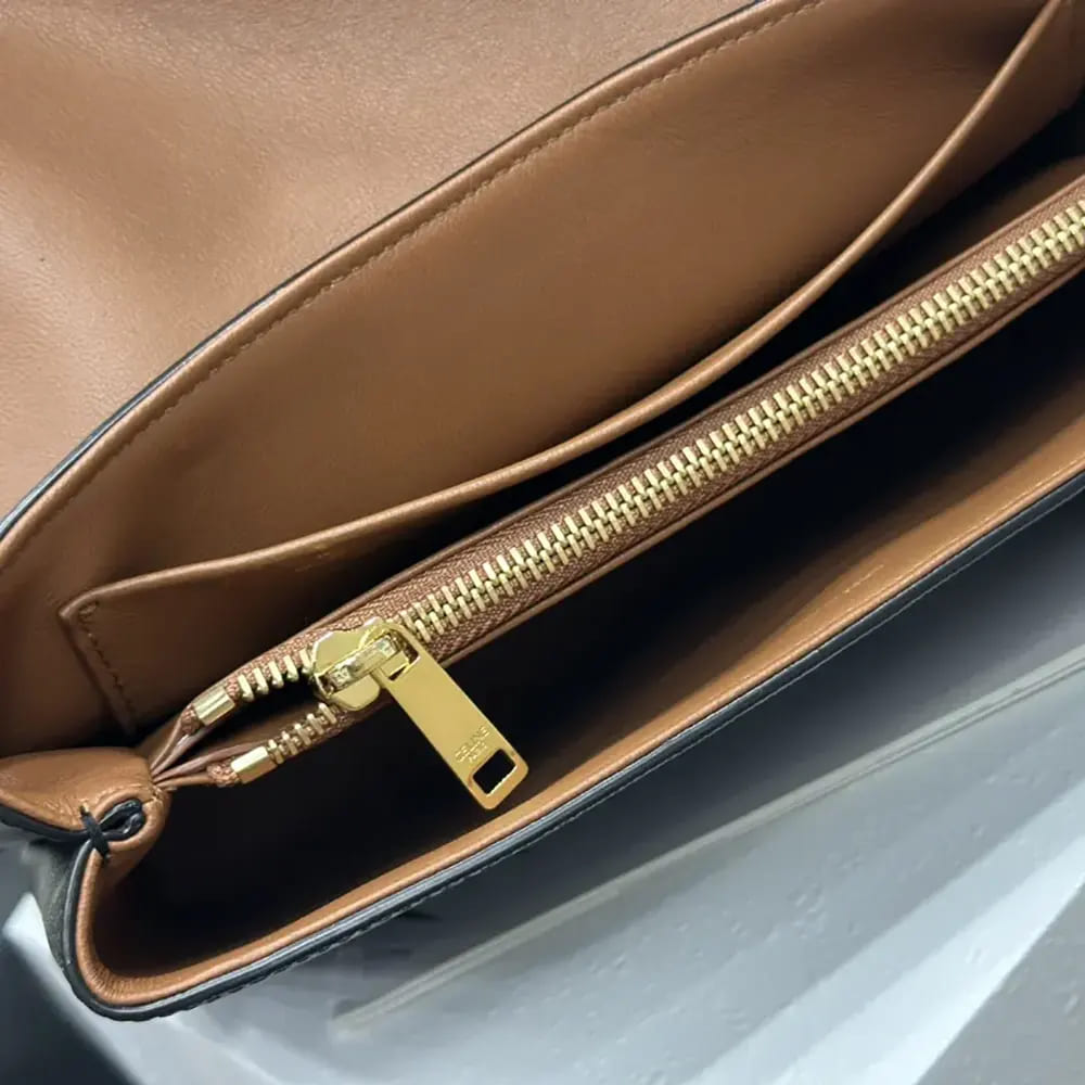 TÚI CELINE Women Medium Celine Victoire Bag in Triomphe Canvas