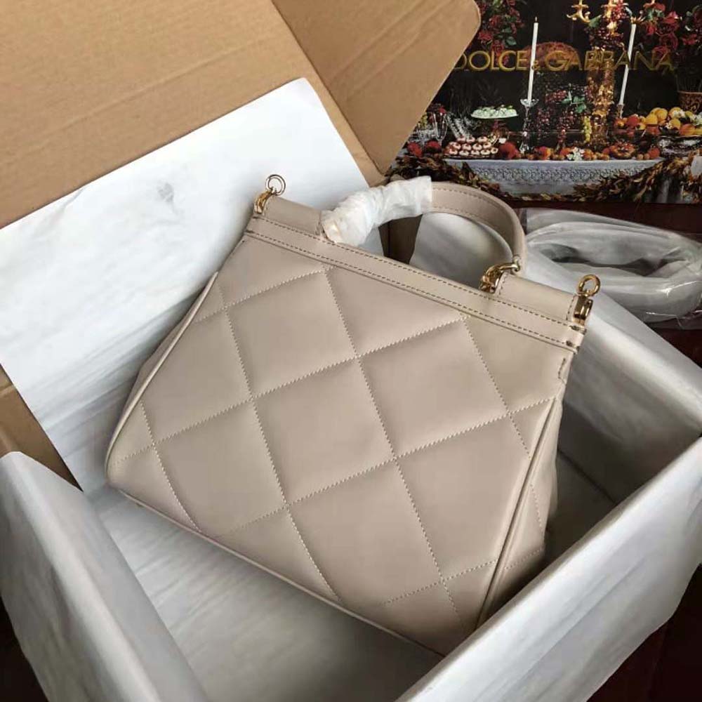 TÚI Dolce Gabbana D&G Women Medium Sicily Bag in Quilted Calfskin-Beige