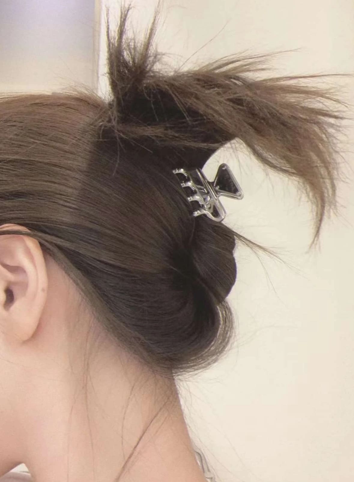 KẸP TÓC PRADA MILANO SPARKLING VINTAGE